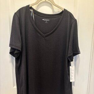 Ideology V-Neck Performance T-Shirt - Plus size 2X - Black